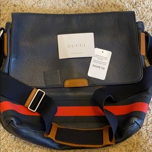 Gucci Messenger Bag